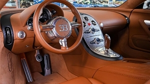 Brown LeatherInterior image