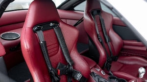 Bloomberry Red / Royal Black LeatherInterior image