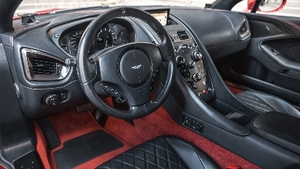 Pure Black LeatherInterior image