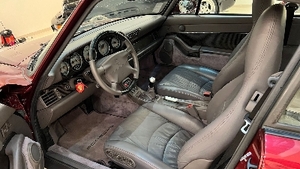 Classic Grey LeatherInterior image