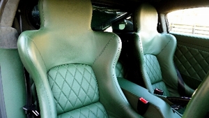 Green LeatherInterior image