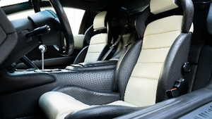 Grigio Syrius / Nero SE40 LeatherInterior image