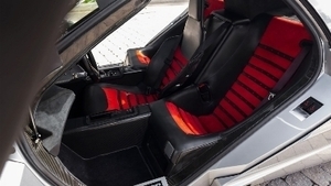 Black Leather / Black Alcantara / Red AlcantaraInterior image