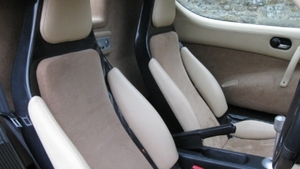 Oatmeal LeatherInterior image