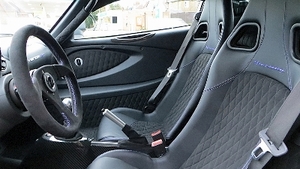 Black Alcantara / Leather - Purple StitchingInterior image