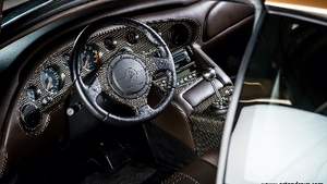 Marrone LeatherInterior image