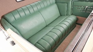Green LeatherInterior image