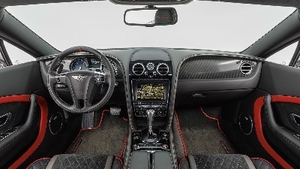Black Leather / Alcantara - Red StitchingInterior image