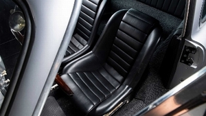 Black Leather / SilverInterior image