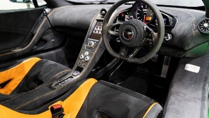 Carbon Black Alcantara / McLaren Orange LeatherInterior image