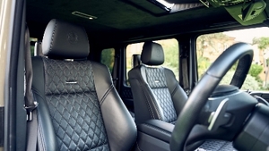 Black Leather - Silver StitchingInterior image