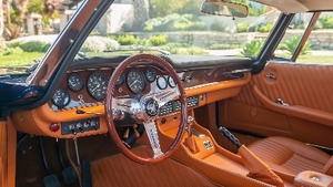 Cognac LeatherInterior image