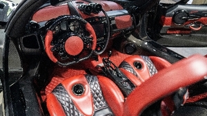 Black / Red Leather - Red StitchingInterior image