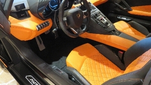 Black / Orange LeatherInterior image