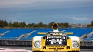 Renault Sport / Elf LiveryColor image