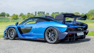 McLaren Senna in Cerulean Blue - Alastair Bols