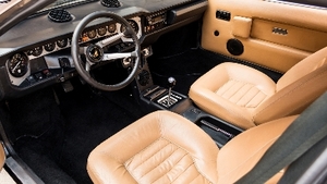 Black / Tan LeatherInterior image