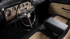 Black LeatherInterior image