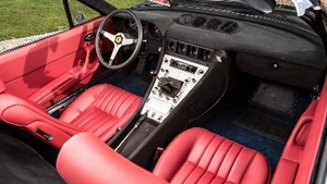 Burgundy LeatherInterior image