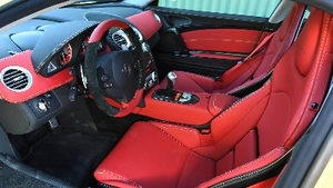 Red Leather - White StitchingInterior image