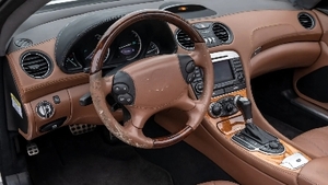 Black LeatherInterior image