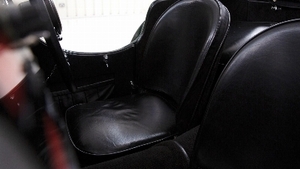 Black LeatherInterior image