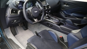 Aurora Blue / Dark Knight Leather / Alcantara - Cote d Azur Blue StitchingInterior image