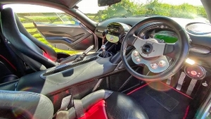 Black / Red LeatherInterior image