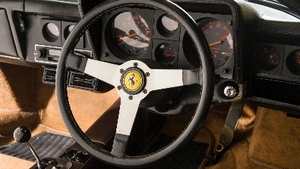 Marrone LeatherInterior image