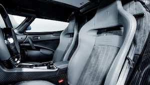 Anthracite Leather / Alcantara - Anthracite StitchingInterior image