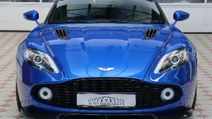 Aston Martin - Auto Salon Singen