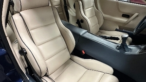 Cream LeatherInterior image
