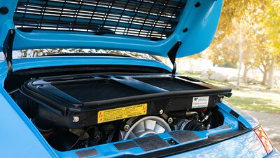 Black Leather / Houndstooth - Riviera Blue StitchingInterior image