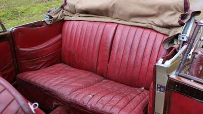 Red LeatherInterior image