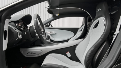 Anthracite / Gris Rafale LeatherInterior image