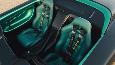Green LeatherInterior image