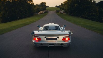 1998 Mercedes-Benz CLK GTR Straßenversion — Audrain Auto Museum