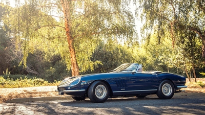 ECR - Ferrari 275 GTB/4 S N.A.R.T Spyder details