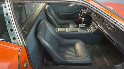 Blue LeatherInterior image