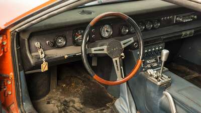 Blue LeatherInterior image