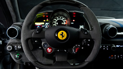 Black / Blue Alcantara - Blue StitchingInterior image