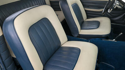 Black LeatherInterior image