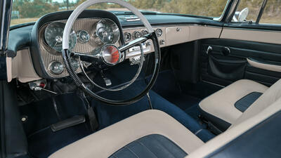 Black LeatherInterior image