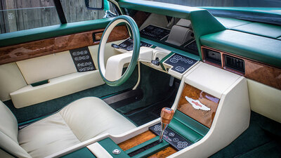 Beige Leather - Green StitchingInterior image