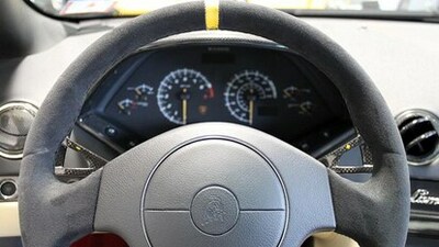 Black / Tan LeatherInterior image