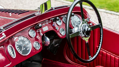 Red LeatherInterior image