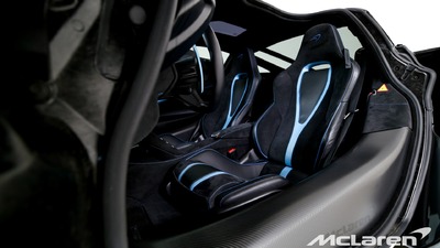 Carbon Black Alcantara - Blue StitchingInterior image