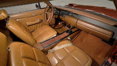 Brown LeatherInterior image