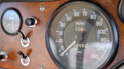 Brown LeatherInterior image