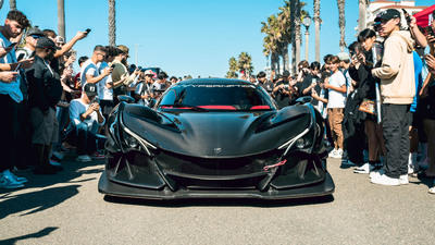 Black Carbon FiberColor image